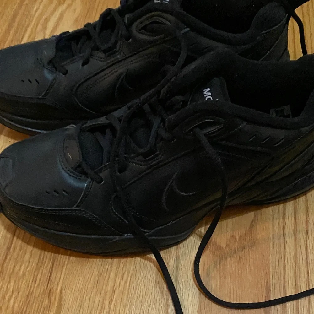 Nike Air Monarch Men's Black Athletic Shoes